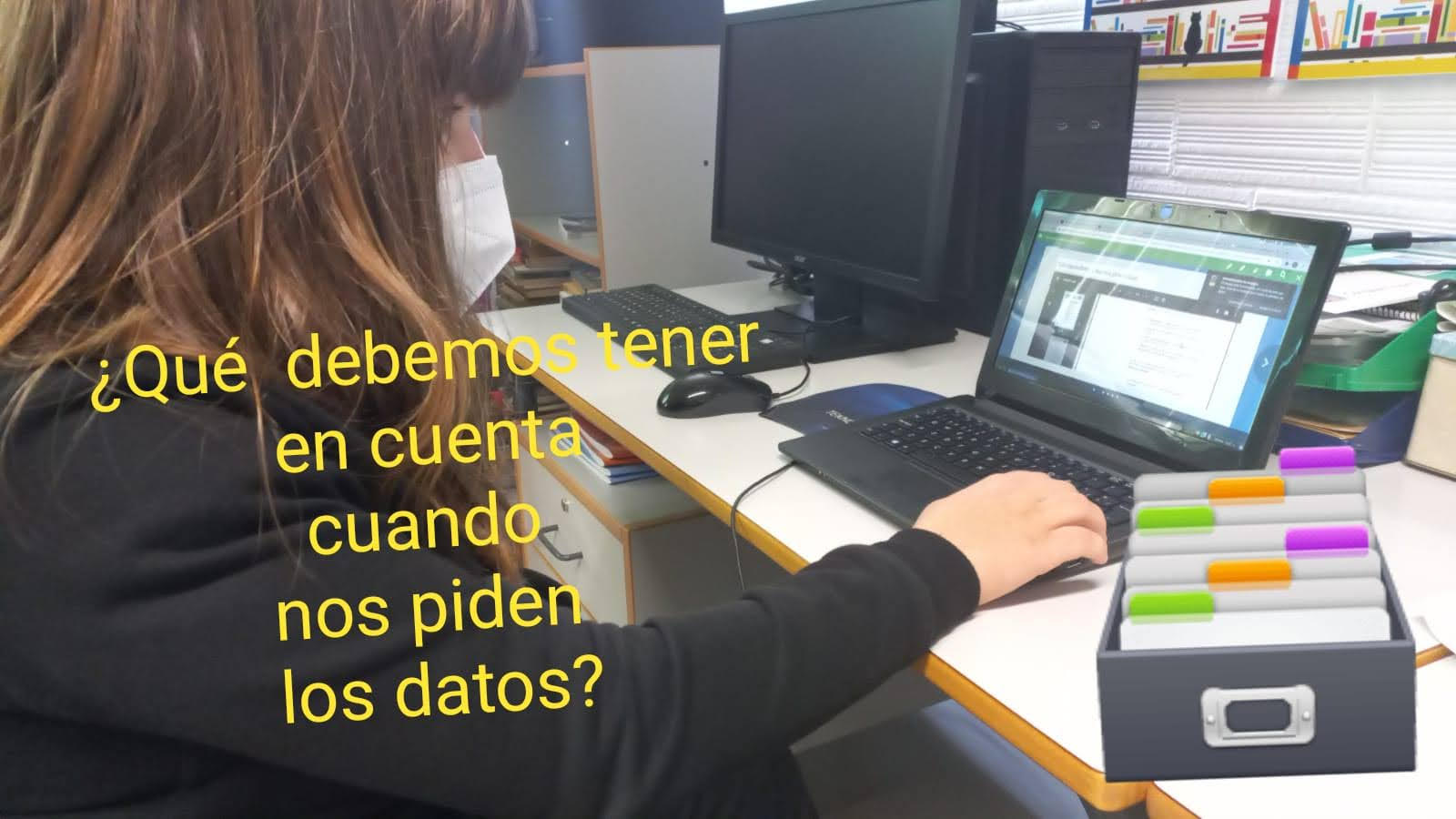Alumna trabajando los objetivos específicos del REA