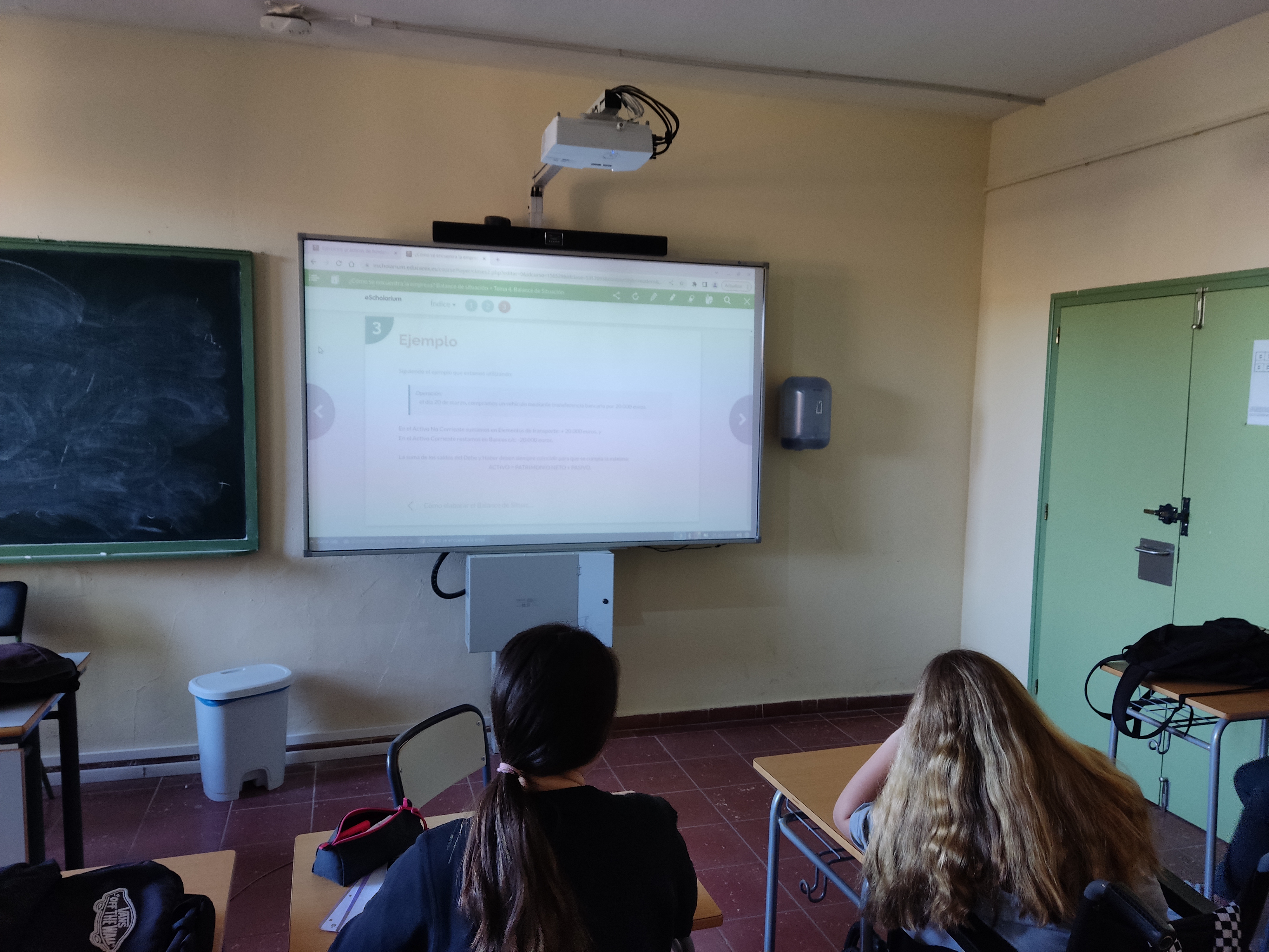 Imagen del alumando en el aula